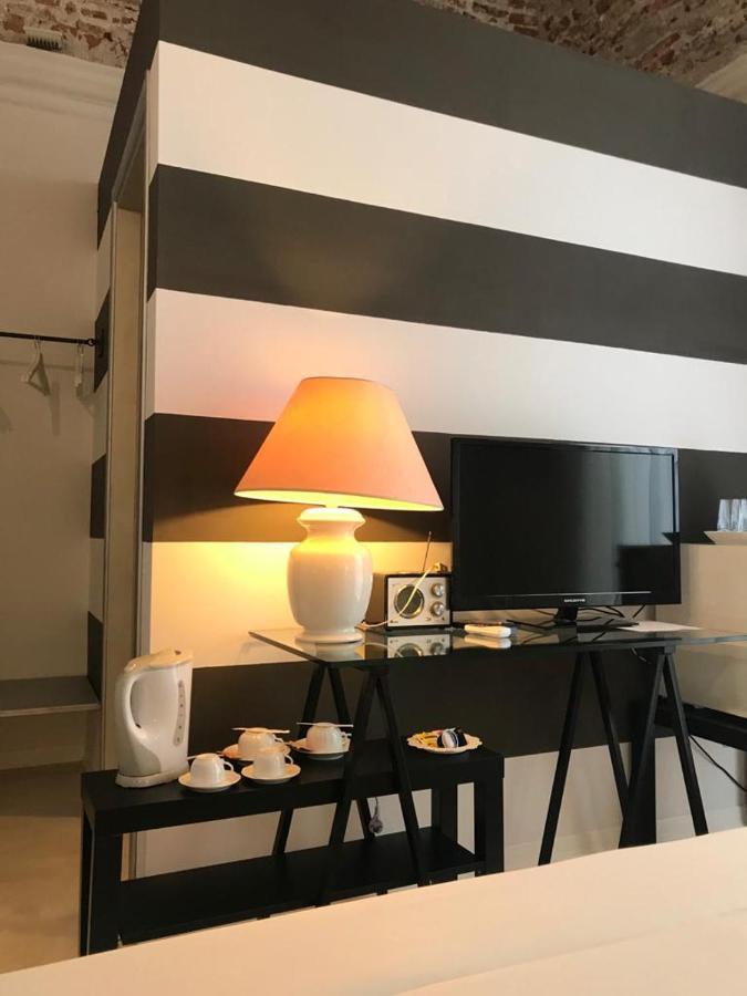 Hotel Sanctus Syrus 4 à Albenga Extérieur photo
