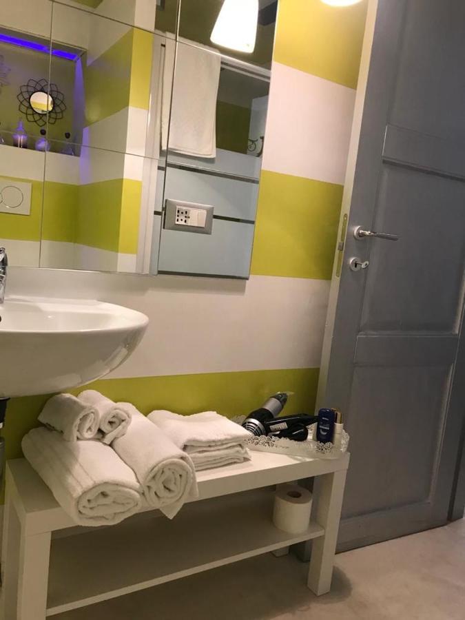 Hotel Sanctus Syrus 4 à Albenga Extérieur photo