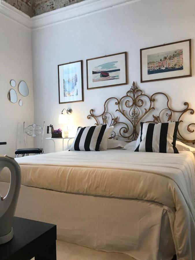 Hotel Sanctus Syrus 4 à Albenga Extérieur photo