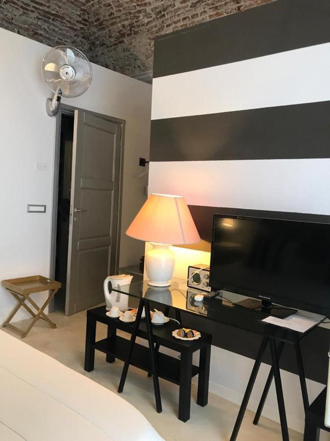 Hotel Sanctus Syrus 4 à Albenga Extérieur photo